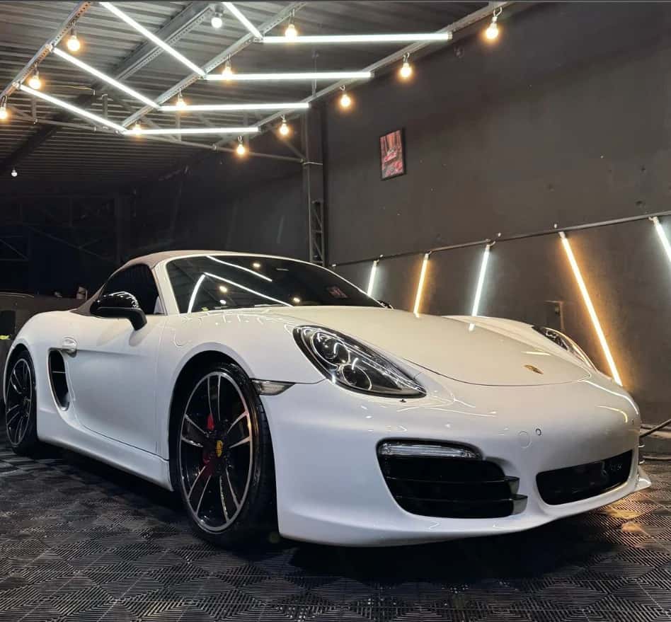 Detalhamento automotivo profissional