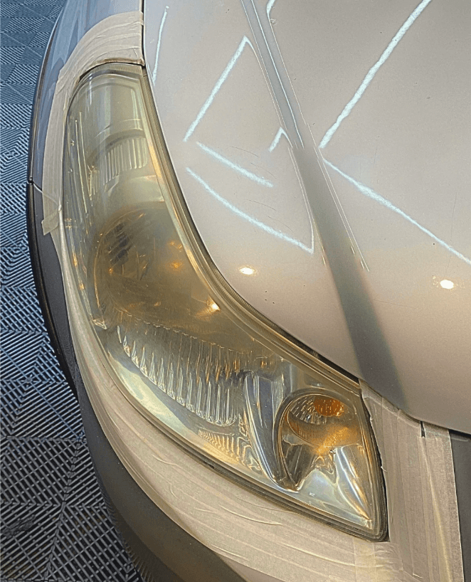 Restauração de Faróis - Antes