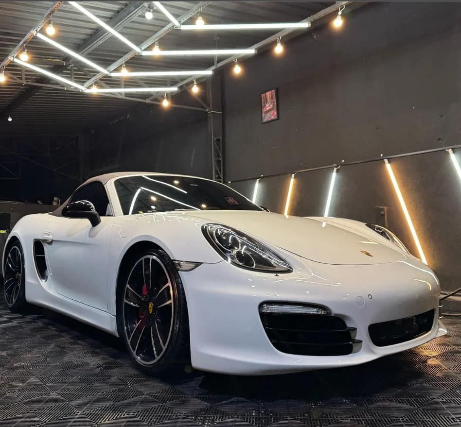 Detalhamento automotivo profissional